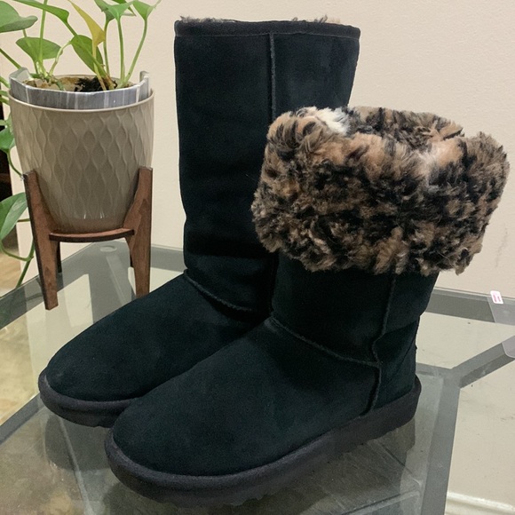 UGG Australia Classic Tall II Animal Boots - Picture 1 of 8